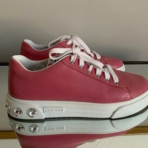 Miu Miu Women's 5E643C Cracked Leather Sneakers